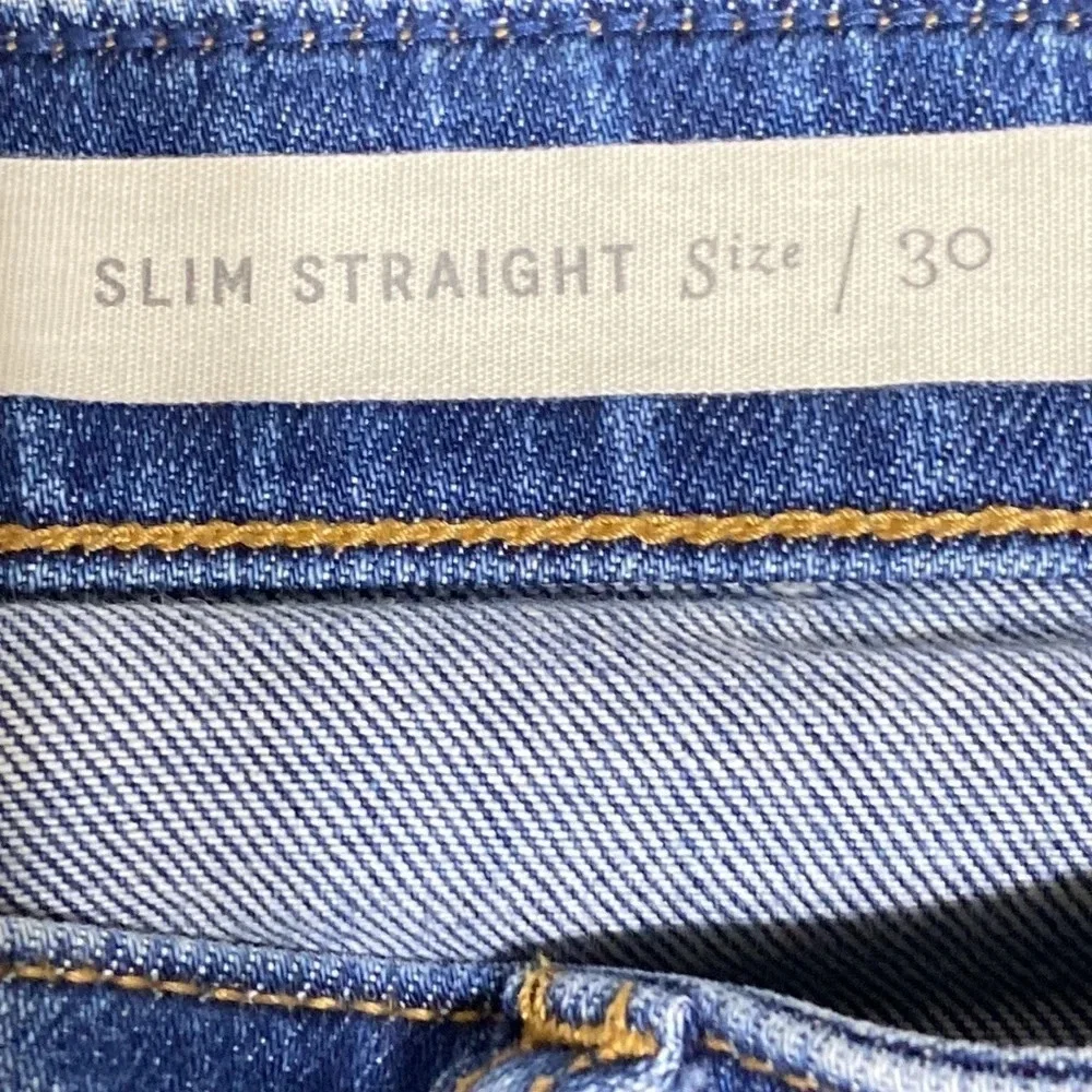 Anthro Pilcro and the Letterpress High Waisted Distressed Slim Straight Jeans 30
